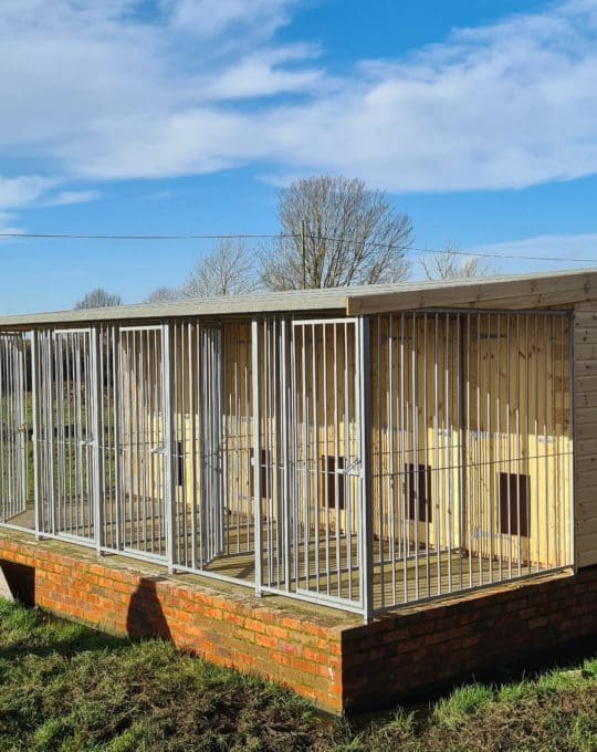 Bespoke Timber Buildings Wooden Averies, Dog Runs, Stables, Sheds