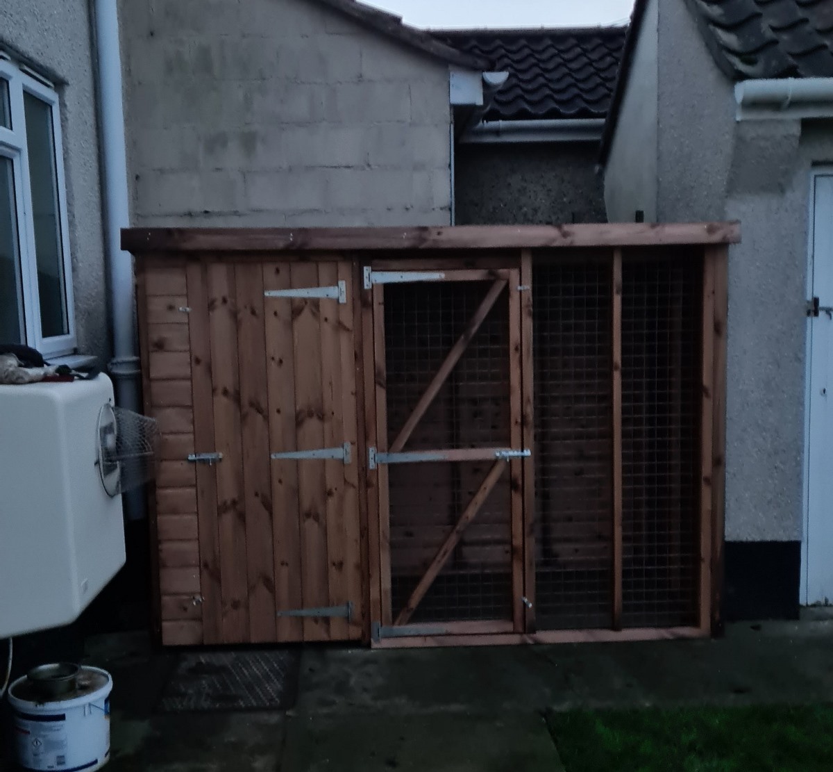 Wooden Dog Kennels & Runs In Norfolk. Call Orchard Timber Buildings Today.